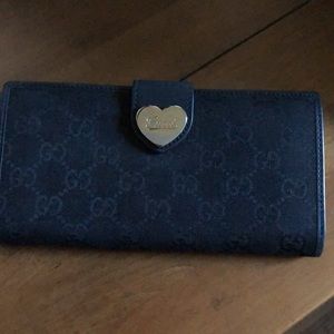 Vintage Gucci wallet